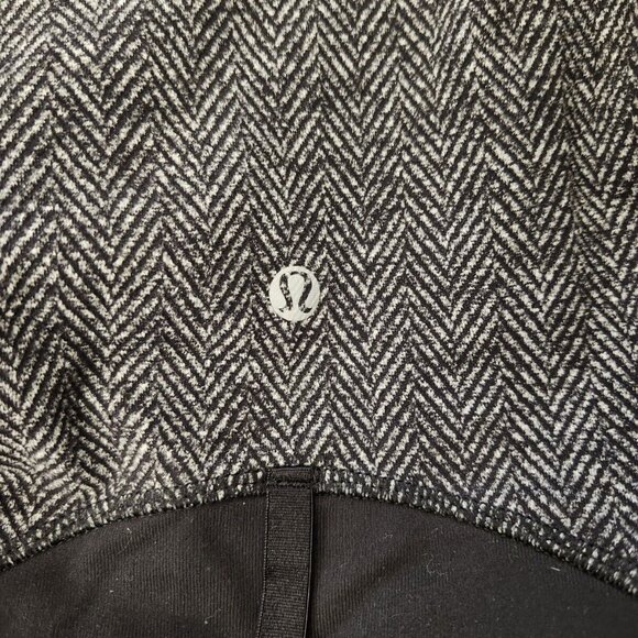 Lululemon women's gray define jacket in size 4 - Picture 4 of 10